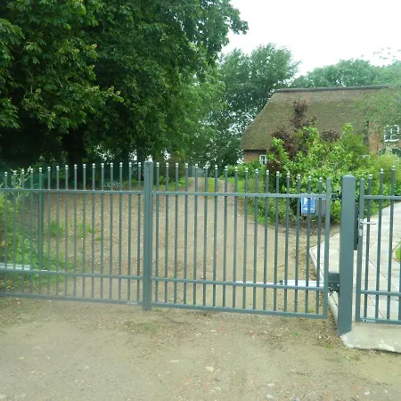 Haubarg Pernoerhof Apartament Tönning